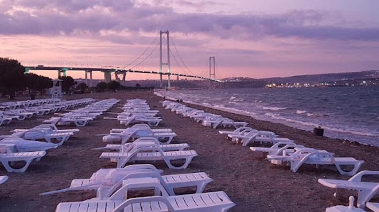 Altınova Kadınlar Plajı