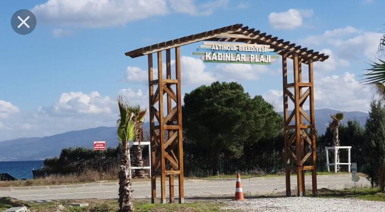 Altınova Kadınlar Plajı